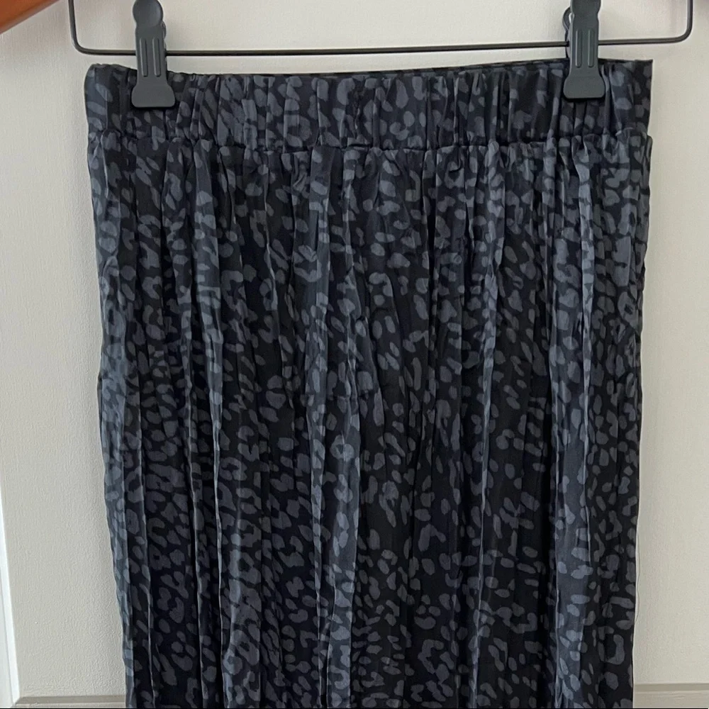 Elan Leopard Print Skirt NWT